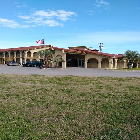 Days Inn By Wyndham San Antonio Lytle Exteriér fotografie